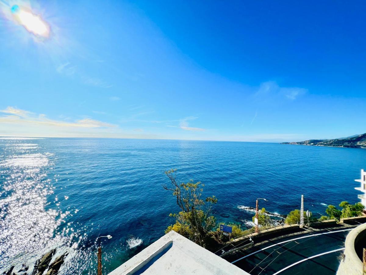 Suite Sunset 22 - Fronte Mare Санремо Екстер'єр фото