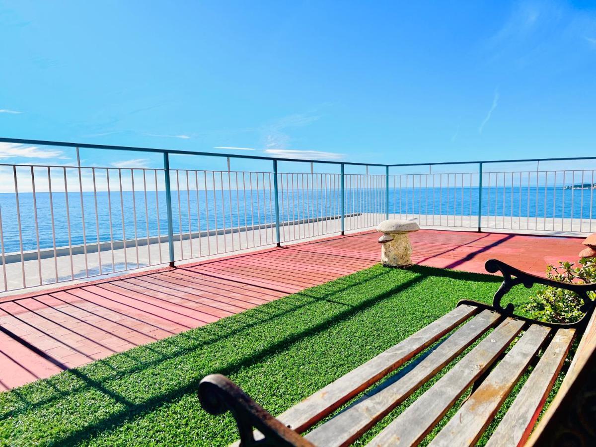 Suite Sunset 22 - Fronte Mare Санремо Екстер'єр фото