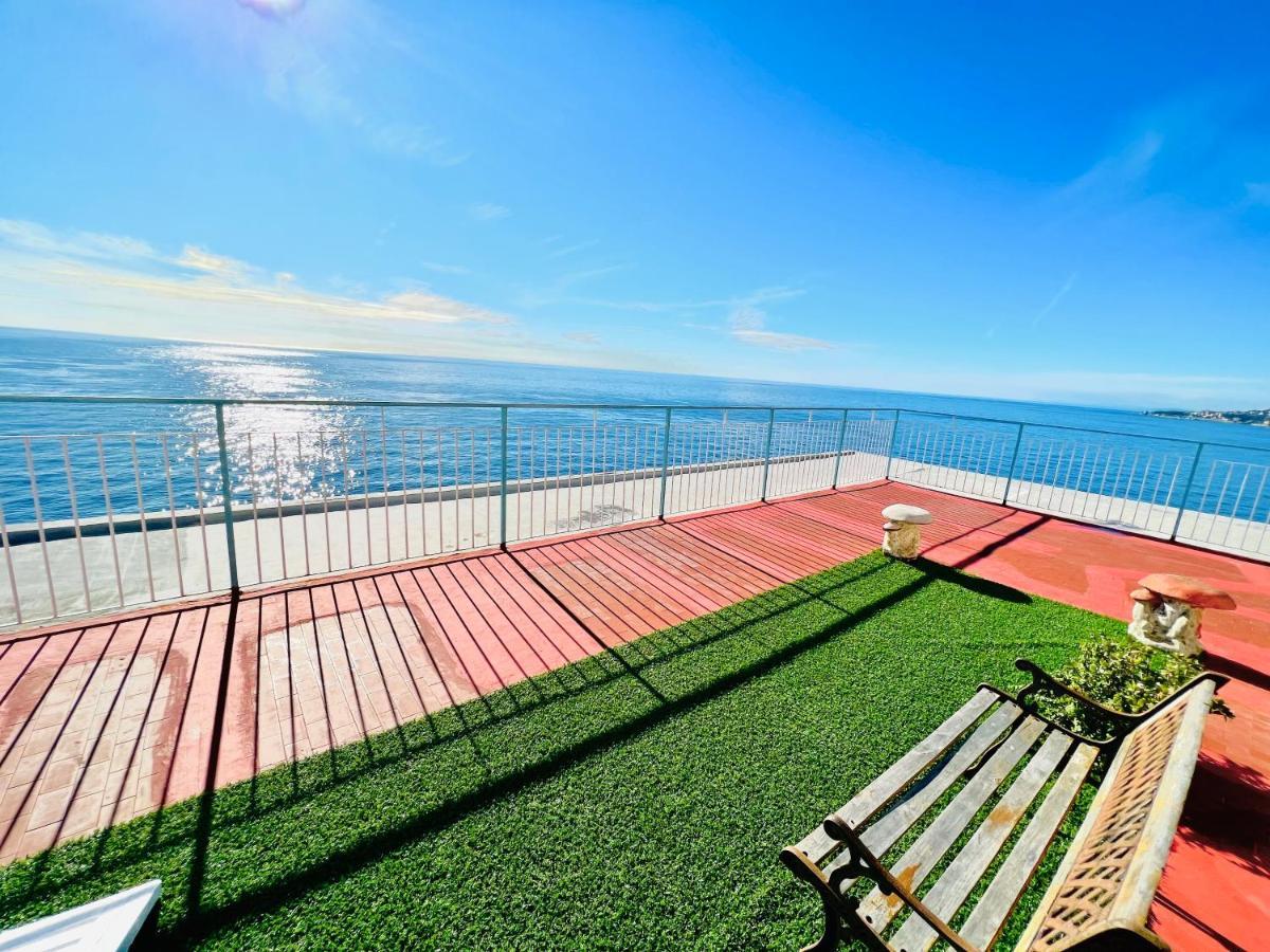 Suite Sunset 22 - Fronte Mare Санремо Екстер'єр фото